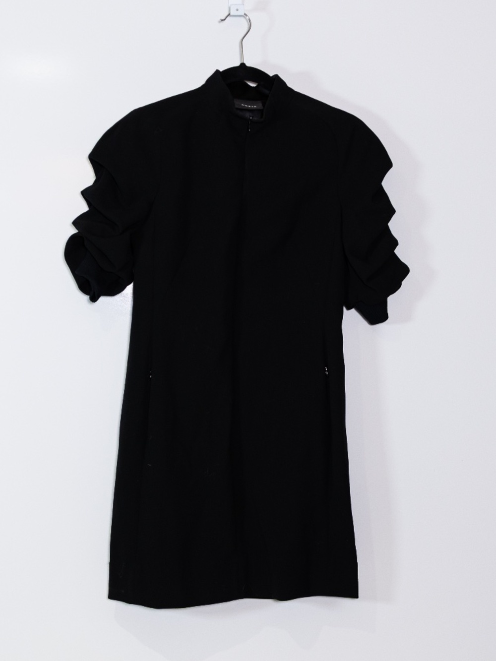 AKRIS Wool Blend Crepe High Neck Quarter Zip Ruched Half Sleeve Mini Shift Dress